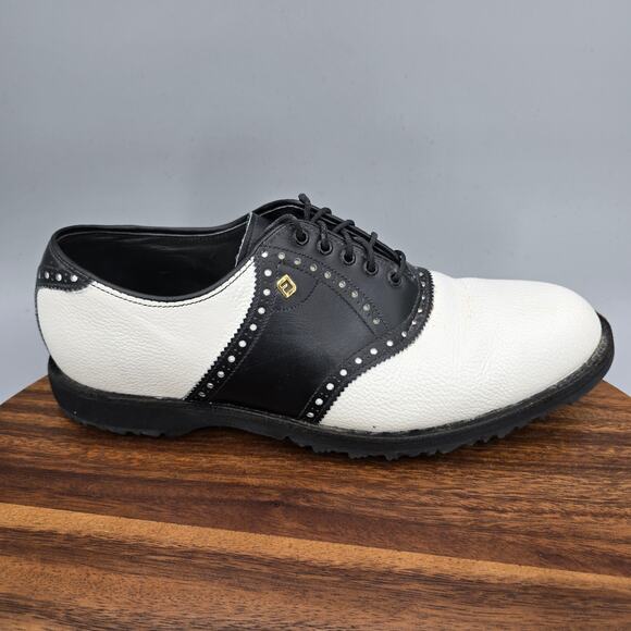 Footjoy Classics Golf Shoes Mens 9 C Black White Leather Saddle Spikeless USA main image 6